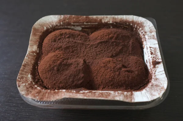 Bollo Chocolate Delicioso Desordenado Pan Sucio Chocolate Caja Blanca —  Fotos de Stock