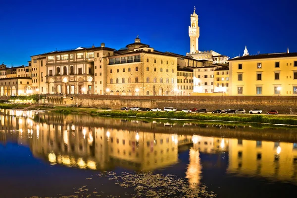 Nábřeží Řeky Arno Památky Florencie Večerní Pohled Oblast Toskánsko Itálie — Stock fotografie
