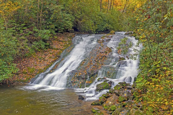 Afgelegen Indian Creek Falls Het Forest Van Herfst Great Smoky — Stockfoto