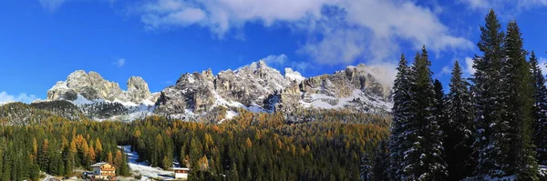 Dolomites 이탈리아에서 범위는 — 스톡 사진