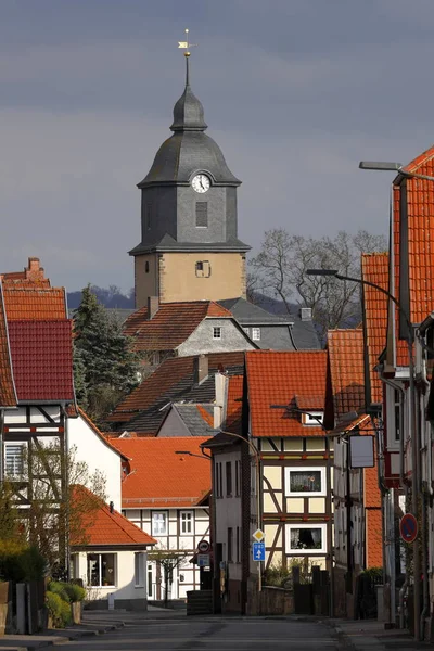 Herleshausen Község Vártemplommal — Stock Fotó