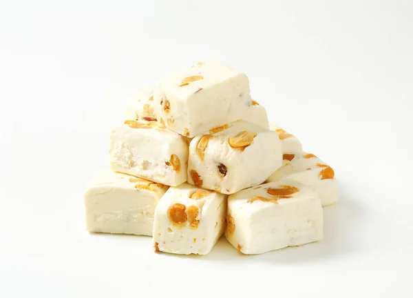 Nougat Macio Com Amendoim Frutas — Fotografia de Stock