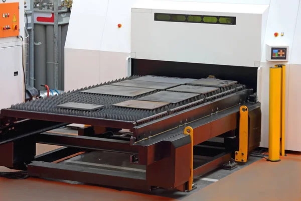 Laser Cutting Machine Plate Metal Fabrication Production — Stock Photo, Image