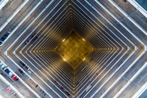Symmetri För Arkitektbyggnaden — Stockfoto