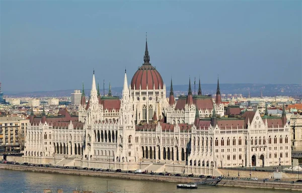 Parlamento Budapest Danubio Gobierno Víctor Orban Vacaciones Peppers — Foto de Stock