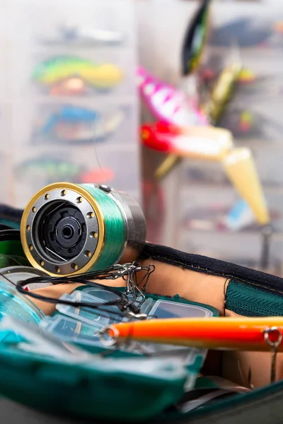 Diferentes Tacleadas Pesca Brillante Sobre Fondo Madera Actividades Aire Libre — Foto de Stock