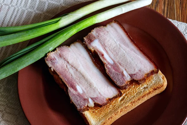 Slices Bacon White Bread Toast Ceramic Plate — Stock Photo, Image