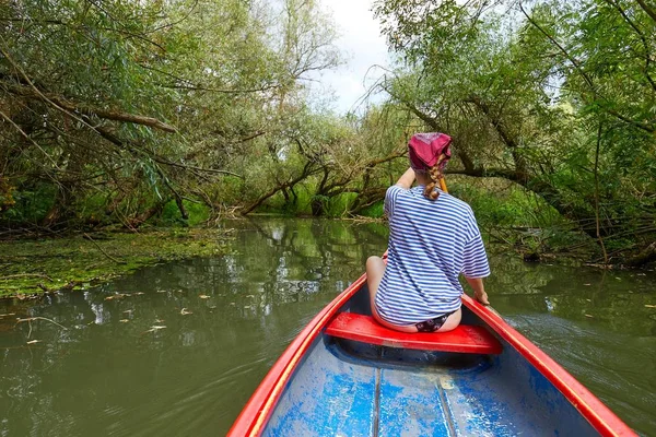 Canoë Dans Environnement Naturel Immaculé Lac Tisza Hongrie — Photo