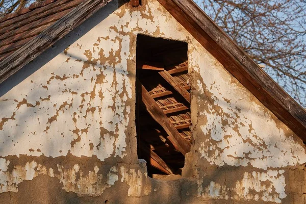 Dachboden Eines Abgebrannten Hauses Einer Armen Ländlichen Region — Stockfoto