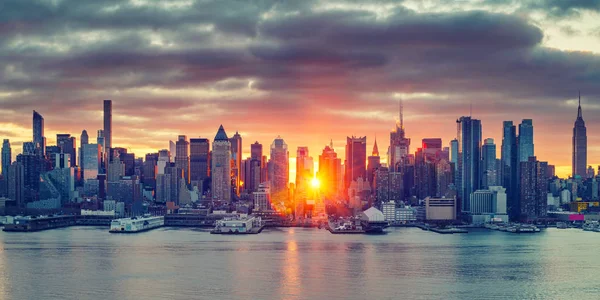 Alba Nuvolosa Manhattan New York Usa — Foto Stock