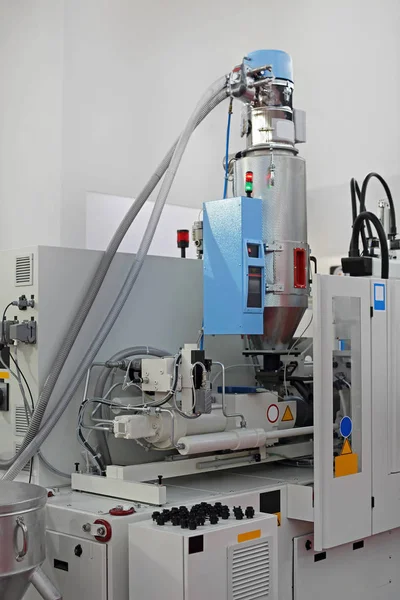 Machines Moulage Par Injection Fabrication Pièces Plastique — Photo