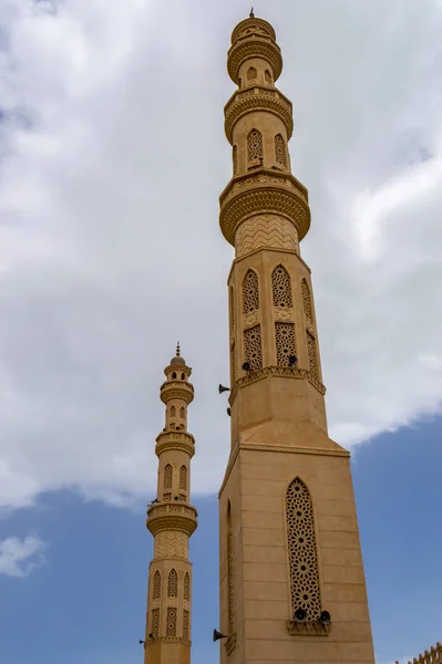 Vista Dos Minaretes Mesquita Mina Masjid Cidade Portuária Hurghada Egito — Fotografia de Stock