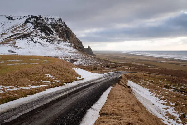 Kusten Nära Den Lilla Byn Vik Island Europa — Stockfoto