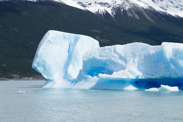 Ledovce Plovoucí Argentinském Jezeře Krajina Patagonie Argentina Lago Argentino — Stock fotografie