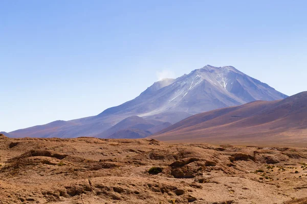 Bolivya Dağları Manzarası Bolivya Andean Platosu Manzaralı Volkan Manzaralı — Stok fotoğraf