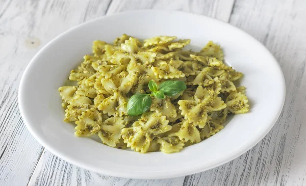 Portion Farfalle Pesto White Wooden Table — Stock Photo, Image