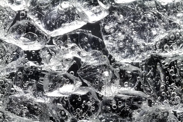 Glasstukken Liggen Het Water Rijzen Gasbellen — Stockfoto