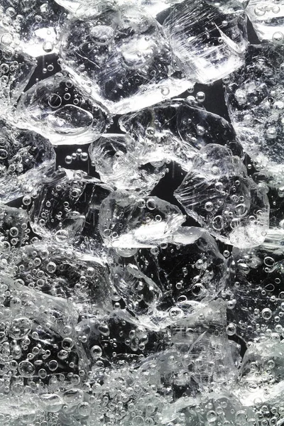 Скляні Шматочки Воді Газові Бульбашки Піднімаються — стокове фото