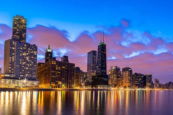 Apus Soare Clădirea Chicago Skylines Din Centrul Orașului Chicago Lungul — Fotografie, imagine de stoc