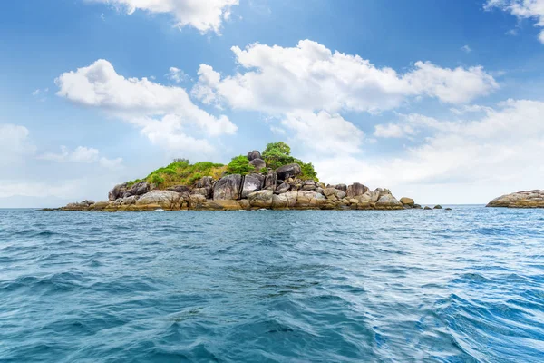 Bela Paisagem Natural Hin Sorn Pequena Ilha Com Surpreendentemente Sobreposição Imagens Royalty-Free