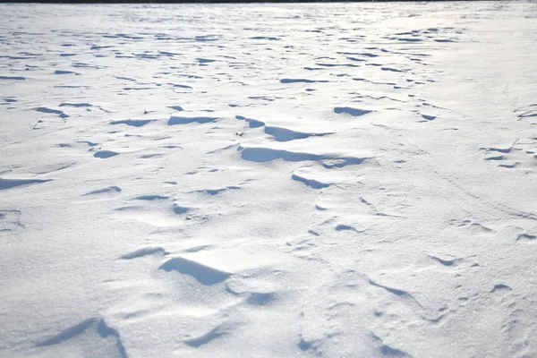 ドリフト 閉じた積雪が砂丘のように見える — ストック写真