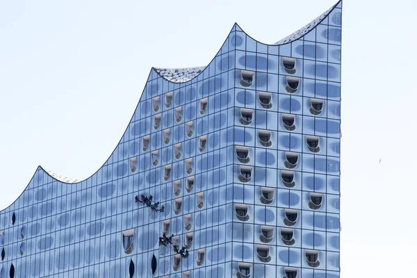 Window Cleaner High Facade Concert Hall Elbphilharmonie Hamburg — Stock Photo, Image