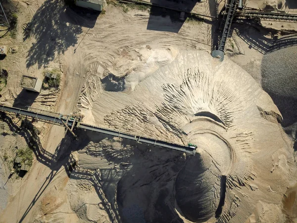 Çakıl Üzerinde Bir Drone Resmi — Stok fotoğraf