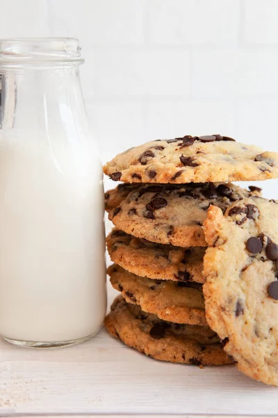 Delicious Chocolate Chip Cookies Lots Chocolate — Stock Photo, Image