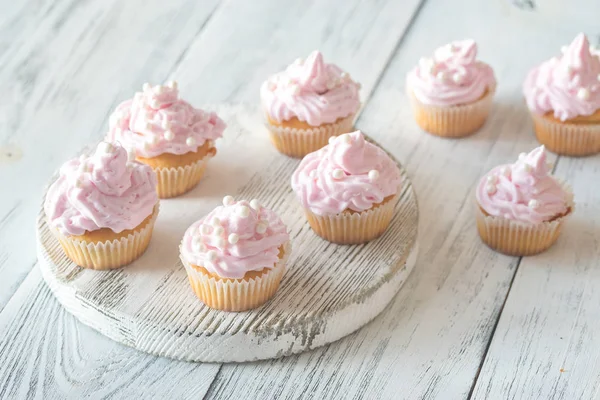 Vele Roze Crème Zelfgemaakte Cupcakes — Stockfoto
