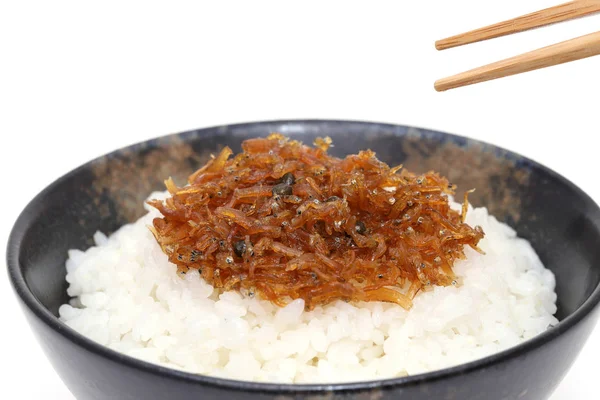 Japoński Tsukudani Chirimen Jak Gotowanym Białym Ryżem Białym Tle — Zdjęcie stockowe