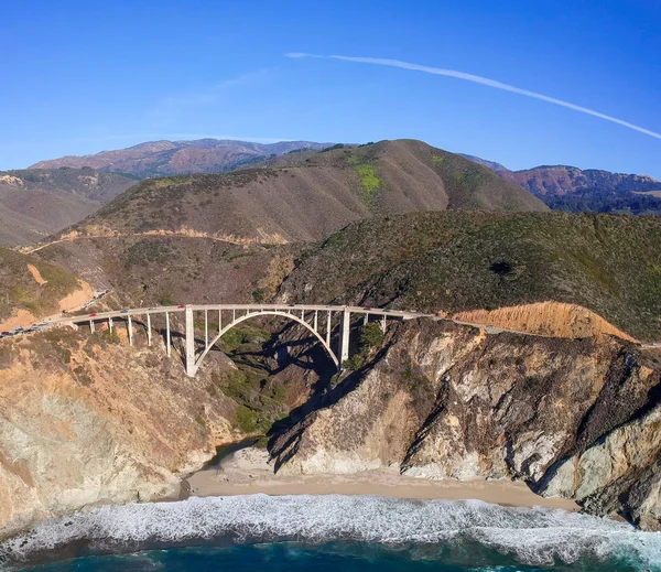 加利福尼亚州大苏尔的Bixby桥 Rocky Creek桥和太平洋海岸高速公路 — 图库照片