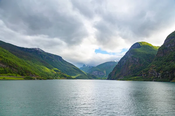 Fiordo Noruega Naturaleza Antecedentes Viaje Hermosa Vista Costa Del Fiordo — Foto de Stock