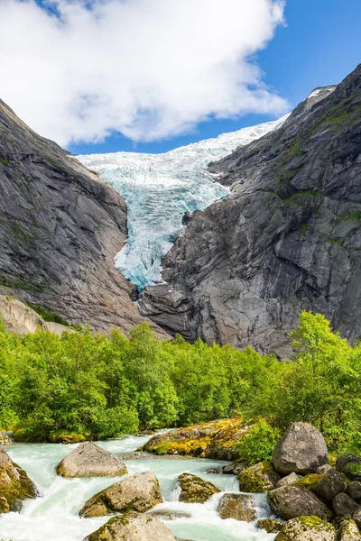 Olvadási Briksdal Gleccser Norvégiában Egyik Legismertebb Legismertebb Ága Jostedalsbreen Gleccser — Stock Fotó