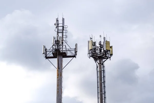 Обладнання Мобільних Телефонних Вежах Антени Вежі — стокове фото