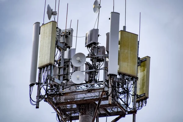 Equipment Cell Phone Towers Tower Antennas — Stock Photo, Image