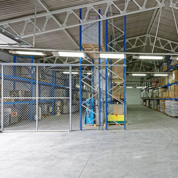 Fenced Safety Storage Room Distribution Warehouse — Stock Photo, Image