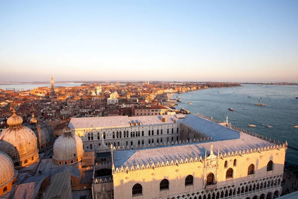 Вид Воздуха Венецию Рассвете Италия Вид Герцогский Дворец Итальянская Достопримечательность — стоковое фото