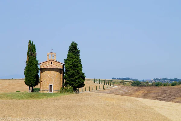 Igreja Isolada Colinas Toscana Paisagem Italiana Igreja Madonna Vitaleta — Fotografia de Stock