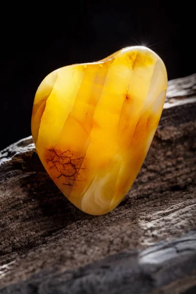 Piece Yellow Semi Opaque Natural Amber Classification Color Bastard Has — Stock Photo, Image