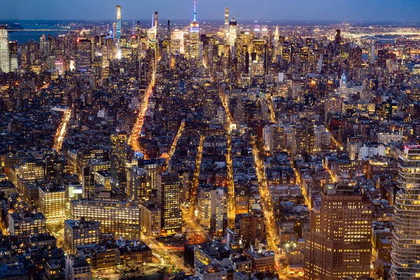 纽约市中城 黄昏时分从曼哈顿的天际线城市景观 — 图库照片
