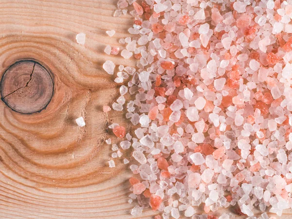 Sól Himalajska Różowa Kryształy Podłoże Drewniane Miejsce — Zdjęcie stockowe