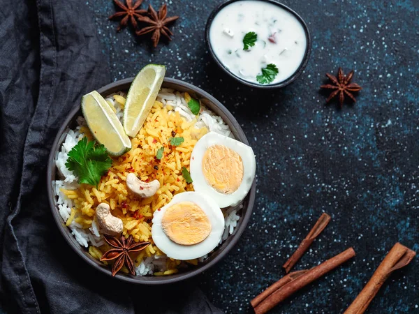 Indian Egg Biryani Anda Rice Top View Dark Background Egg — Fotografia de Stock