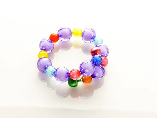 Pulseras Multicolores Con Cuentas Pulsera Cuentas Coloridas Para Niños —  Fotos de Stock