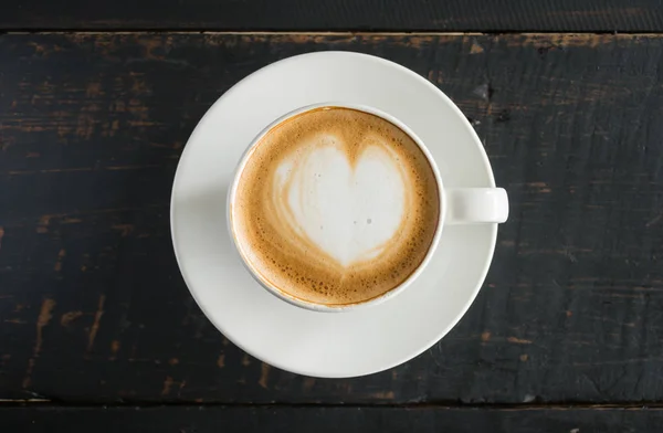 Heart Shape Froth Milk Latte Art White Coffee Cup Black — Stok Foto