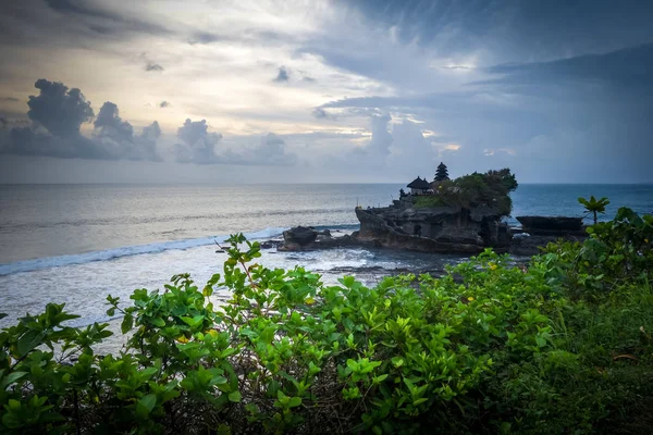 Pura Tanah Lot Templo Océano Atardecer Bali Indonesia — Foto de Stock