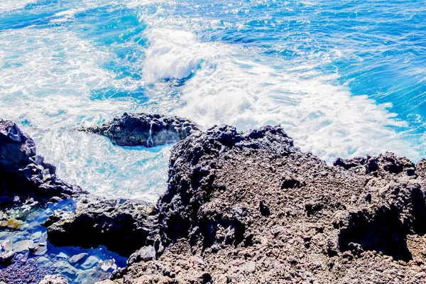 Lanzarote Deki Kayalıklarda — Stok fotoğraf