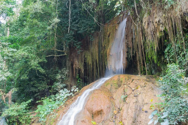 Parque Forestal Nam Tok Phu Sang Catarata Phu Sang Atracciones —  Fotos de Stock