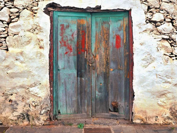 Very Old Ailing Most Diverse Paint Residues Provided Wooden Door — Stock Photo, Image