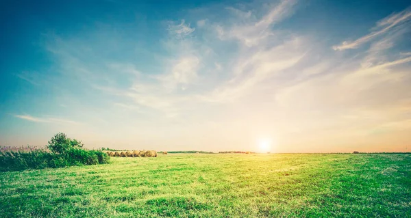 Landschaft Naturwiese Ländlicher Morgen Himmel Und Wolken — Stockfoto