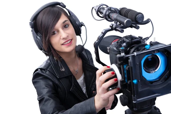 Mujer Joven Con Cámara Vídeo Profesional Dslr Aislado Fondo Blanco — Foto de Stock